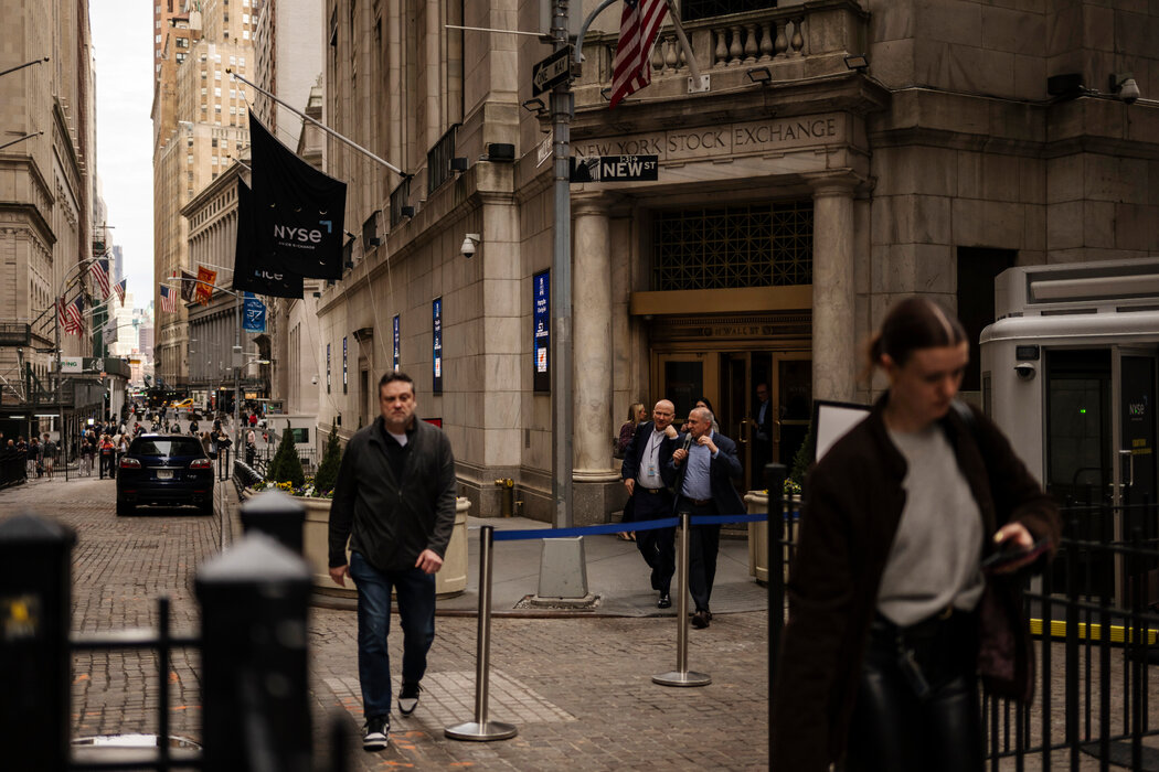 April 20, 2026 | U.S.-Iran shipping clash jolts oil and freight pricing; tariff-refund rollout moves importers into claims mode; Europe tightens steel defenses as trade friction spreads