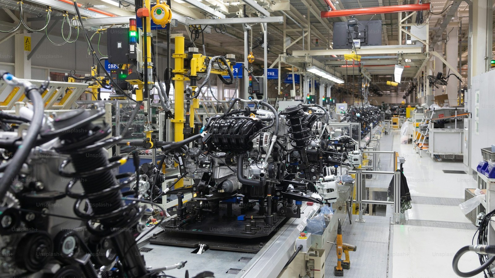 April 21, 2026 | Tariff-refund claims enter execution phase; auto supply chains brace for stricter import rules; Gulf tensions keep freight and FX markets on alert