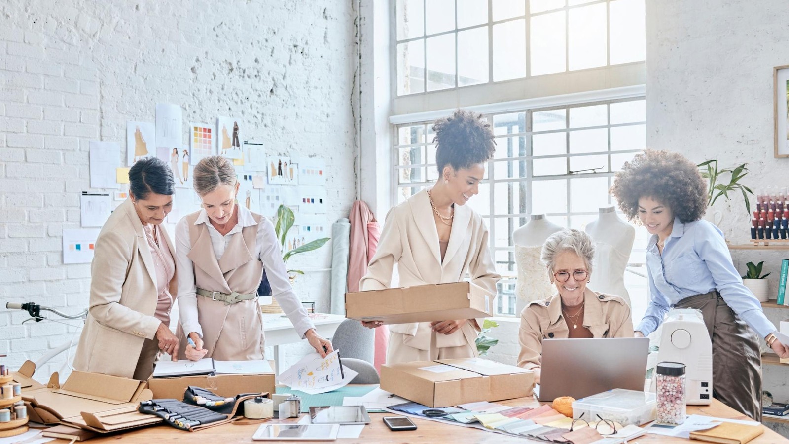 Bring inquiry replies and follow-up into one view